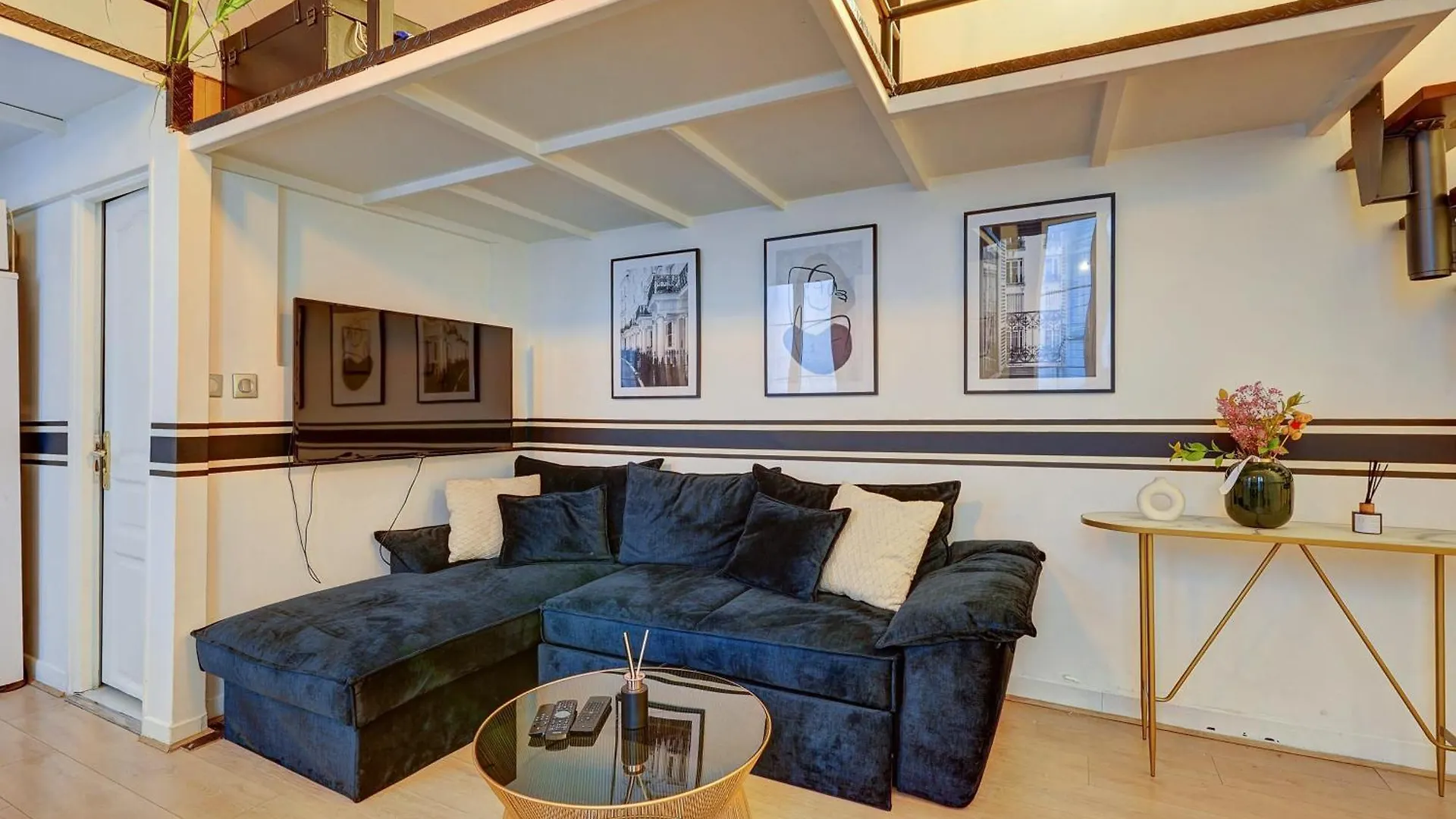 106 - Fabulous In Champs Elysees Appartement Paris